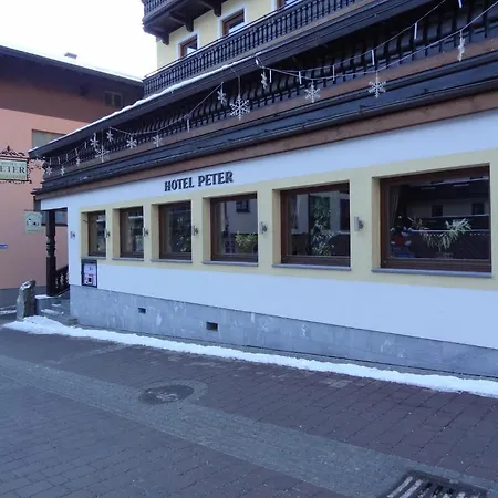 Peter Szálloda 3*